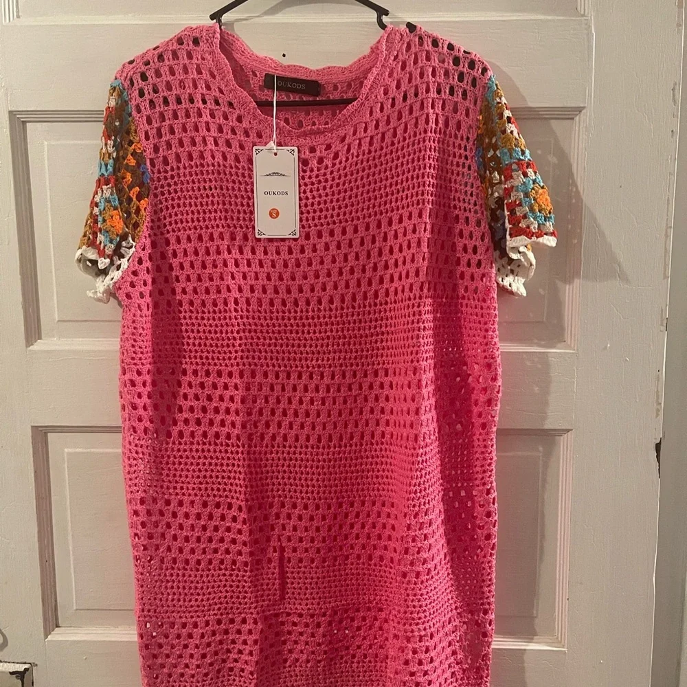 OUKODS Pink Crochet Top with Multicolor Sleeves